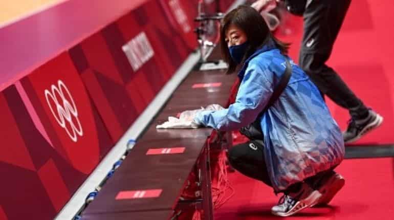 Crowds gather outside Tokyo stadium for Olympics opening ceremony Crowds gather outside Tokyo stadium for Olympics opening ceremony