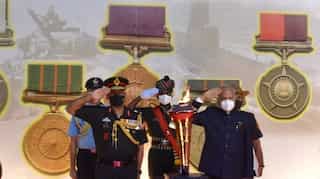 Swarnim Vijay Varsh -1971 War Veterans and Families felicitated by Army