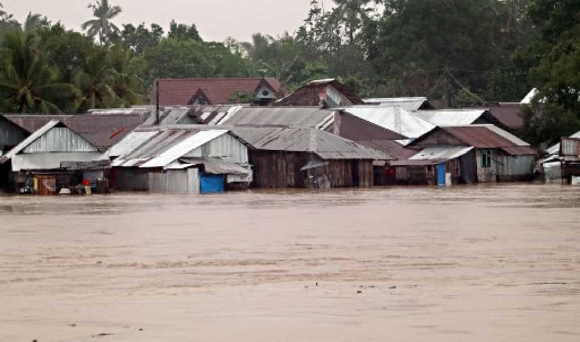 Landslides and debris