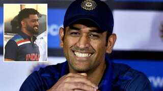MS Dhoni wears Indian retro jersey and fans can't keep calm - see viral pictures