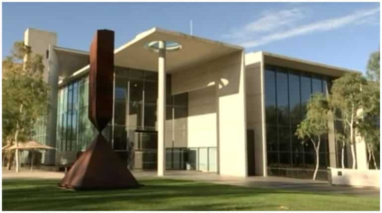 Australia to return 'stolen' artefacts to India