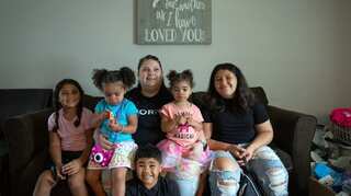 Pandemic aid programs spur a record drop in poverty