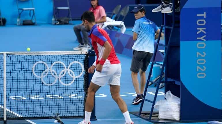 Watch: Tokyo 2020 Olympics — Novak Djokovic smashes racket during bronze medal match