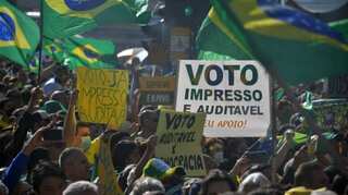 Thousands take part in pro-Bolsonaro demonstrations in Brazil