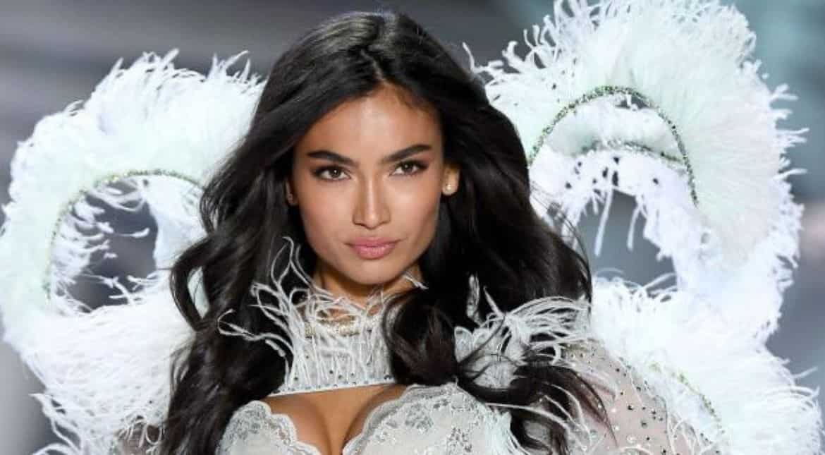 Victoria's Secret model Kelly Gale to star with Gerard Butler in thriller ‘The Plane’