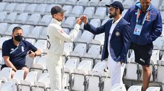 Cricket: Mark Wood and Sam Curran put England in box seat against India
