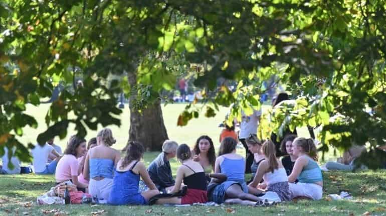 UK to offer Covid vaccine to healthy 16 and 17 year-olds