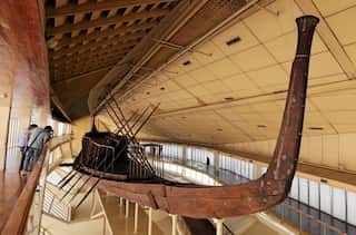 Egypt's ancient King Khufu's boat moved from Giza pyramids to a new home