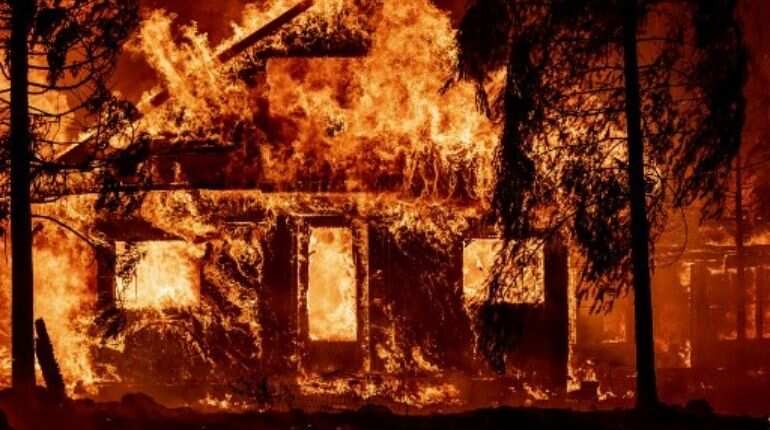 Inside the massive and costly fight to contain a megafire