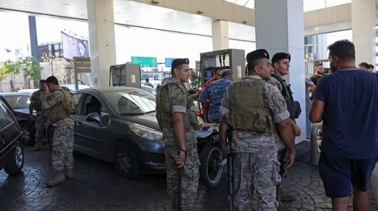Lebanon army deploys at pumps as bank chief firm on lifting fuel subsidies