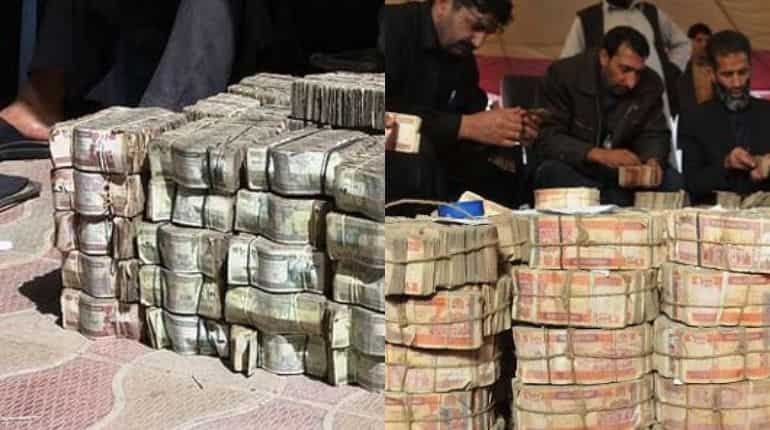 Afghanistan's currency drops to a record low as Taliban take over