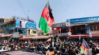 WATCH : Taliban fighters shoot at protesters waving national flag in Afghanistan's Jalalabad