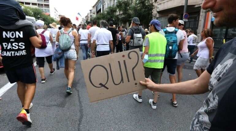 French locals protest Covid 'health pass' for sixth consecutive weekend