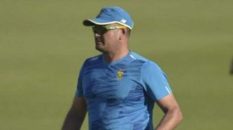 South Africa coach Mark Boucher apologises for past racist behaviour