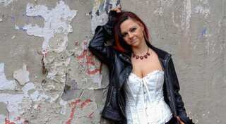 Model attacked by leopards in Germany during photoshoot