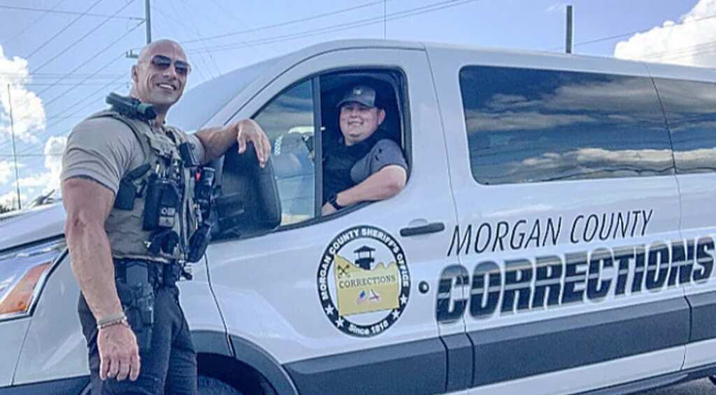 Dwayne Johnson's look-alike spotted in Alabama; fans go bonkers!