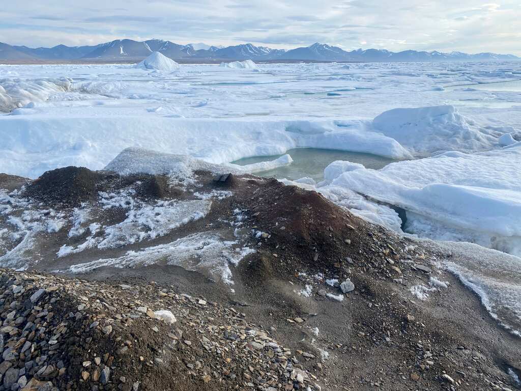 Scientists discover ‘world’s northernmost island’ off Greenland’s coast