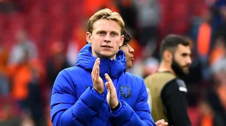 Dutch midfielder Frenkie de Jong curious about working with coach Louis van Gaal