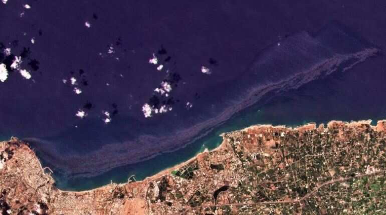 Authorities warn oil spill the size of New York City can reach Cyprus