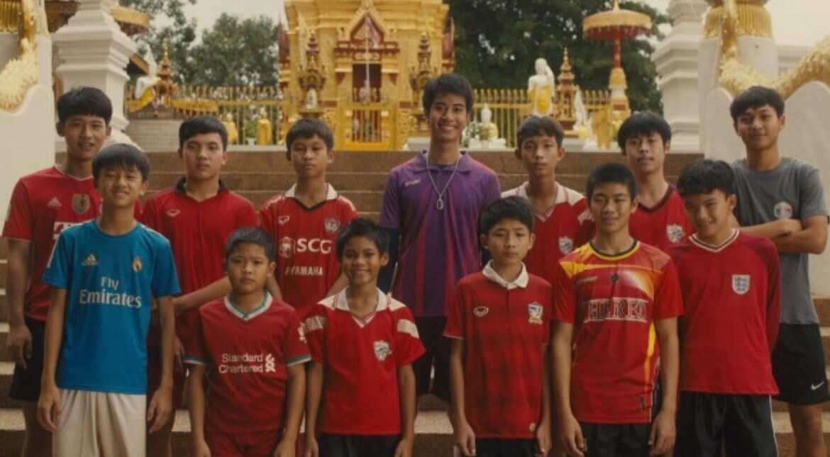 Netflix's Thai cave rescue miniseries announces show runners Netflix's Thai cave rescue miniseries announces show runners