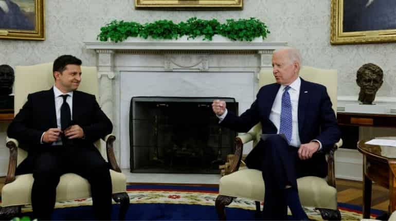 Biden vows support to Ukraine, offers $60 million in new security aid
