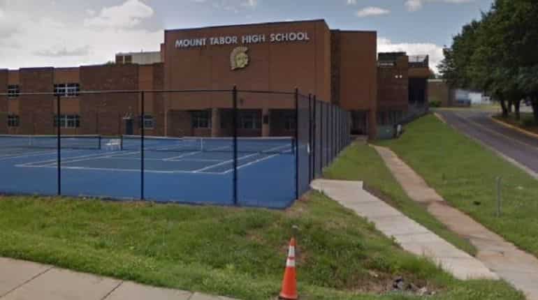 US: 1 student dead in North Carolina school shooting; suspect caught US: 1 student dead in North Carolina school shooting; suspect caught
