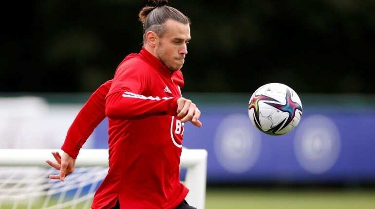 Repeat racism offenders should be kicked out of international football, says Gareth Bale