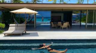 Rhea Kapoor's honeymoon pics from Maldives will make you envious!