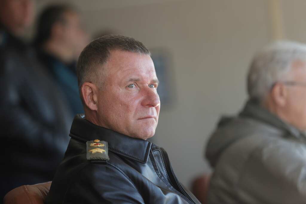 Russian Emergency Minister dies while trying to save cameraman during Arctic exercise