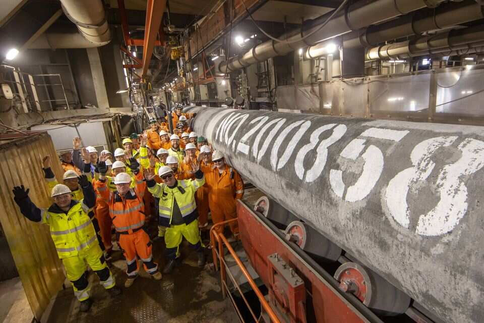 Construction of 1200-km gas pipeline to Europe completed: Russia 