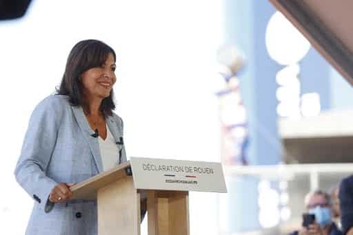 Paris mayor Hidalgo announces French presidential bid Paris mayor Hidalgo announces French presidential bid