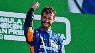 Daniel Ricciardo wins F1 Italian GP as Lewis Hamilton, Max Verstappen crash out