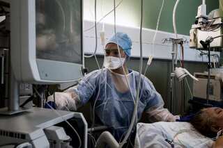 Cardiac patient dies after failing to get ICU bed in 43 US hospitals occupied by COVID patients