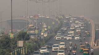 India approves $3.5 billion scheme to boost clean fuel vehicles