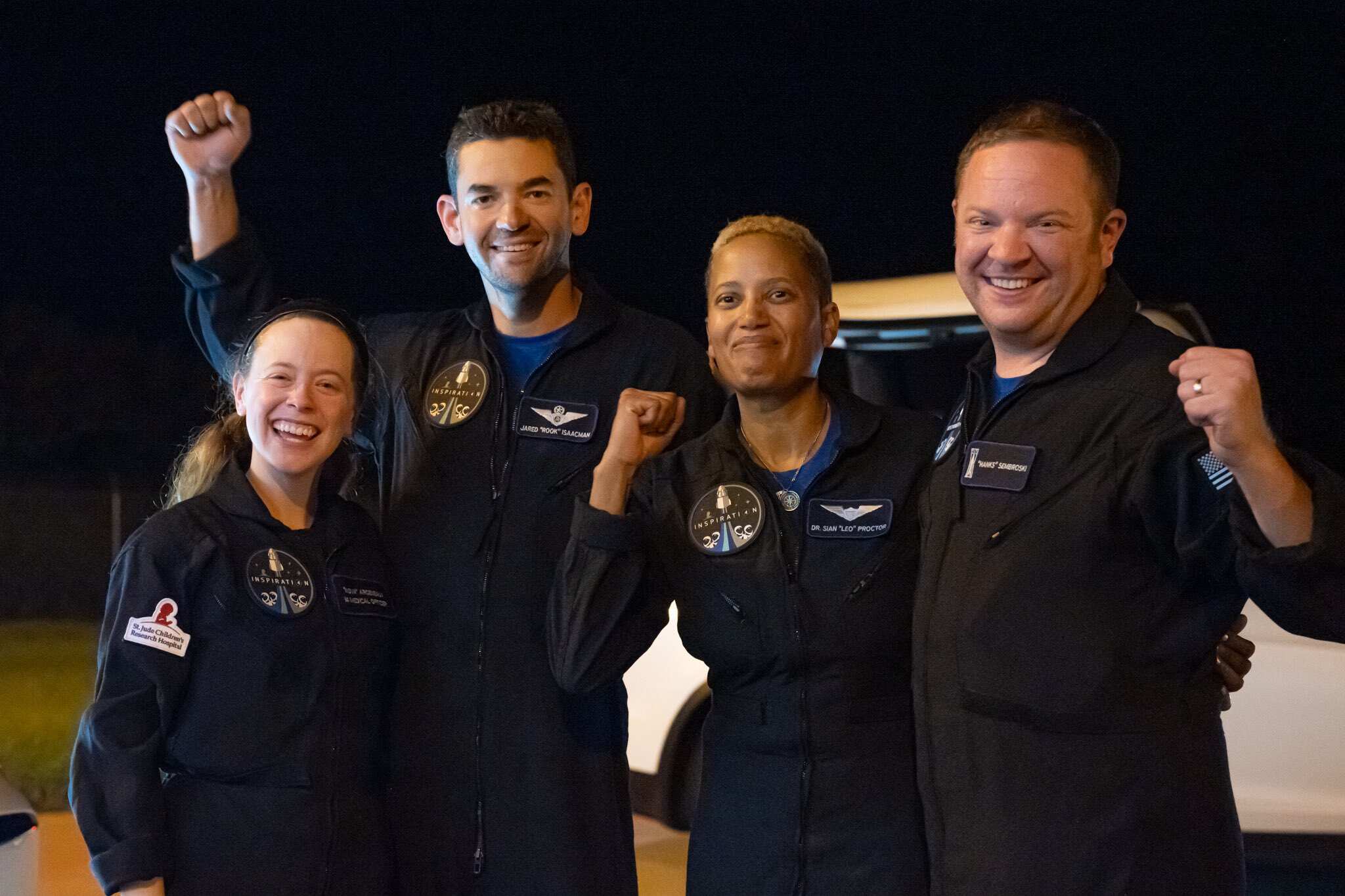 SpaceX's first all-civilian orbital mission returns to Earth SpaceX's first all-civilian orbital mission returns to Earth