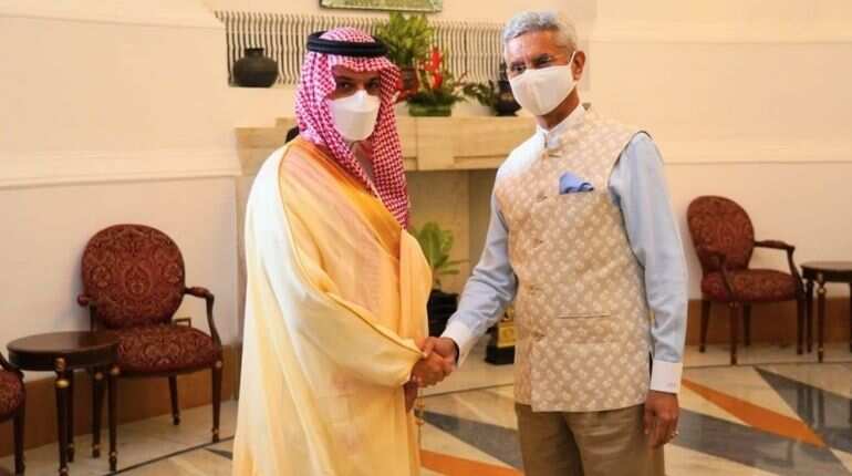 Indian EAM meets Saudi foreign minister, discusses regional, bilateral issues