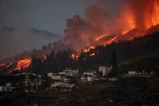 Spanish PM arrives as volcano erupts destroying buildings in Canary Islands