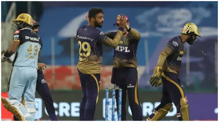 IPL 2021: Varun Chakravarthy, Andre Russell star in KKR's 9-wicket win over Virat Kohli-led RCB IPL 2021: Varun Chakravarthy, Andre Russell star in KKR's 9-wicket win over Virat Kohli-led RCB