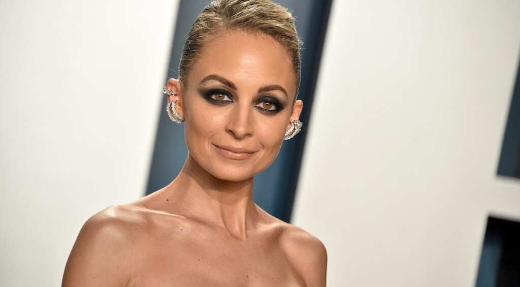 Birthday blunder: Nicole Richie's hair catches fire while blowing out candles on her 40th