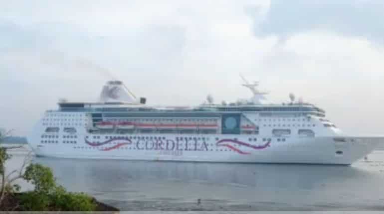 Luxury cruise liner MV Empress arrives in Kochi, gives a boost to pandemic-hit tourism in Kerala Luxury cruise liner MV Empress arrives in Kochi, gives a boost to pandemic-hit tourism in Kerala