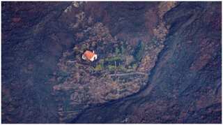 Canary Islands 'miracle home' defies odds to escape lava flows