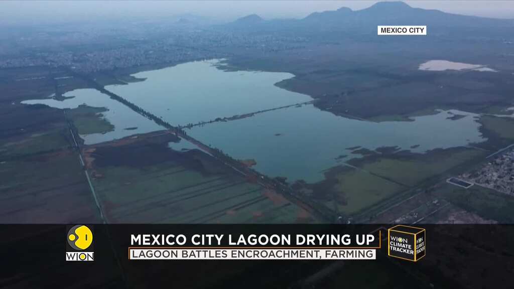 Mexico City lagoon drying up, turns into garbage dump