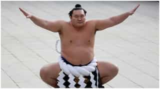 Japan's top-ranked Sumo wrestler Hakuho intends to retire due to injury struggles