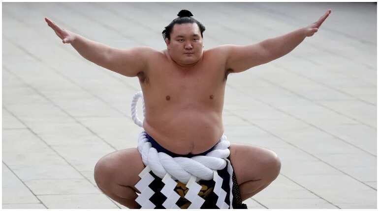 Japan's top-ranked Sumo wrestler Hakuho intends to retire due to injury struggles