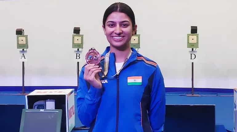 Jr World Championship: India's Ganemat Sekhon wins silver in women's skeet