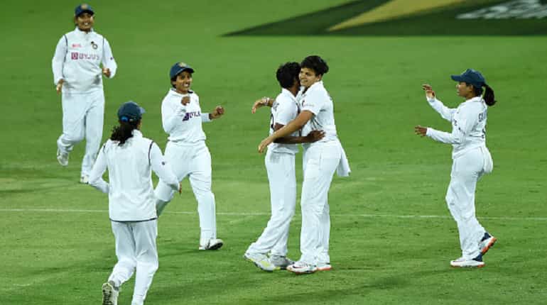 Pink-ball Test: Australia finish day three at 143/4, trail India by 234 runs Pink-ball Test: Australia finish day three at 143/4, trail India by 234 runs
