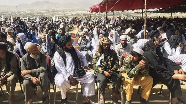 Nearly 1,000 Taliban militants rally in Kabul to show power and unity