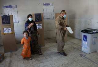 Record low voter turnout mars Iraqi parliamentary elections