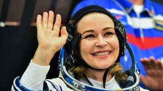 Russian crew to return to Earth after filming first movie in space