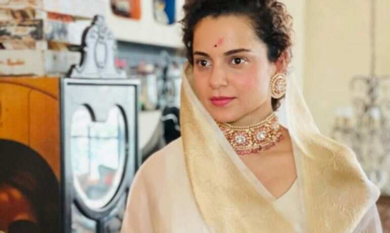 Kangana Ranaut takes a dig at Mahatma Gandhi, Congress to file police complaint